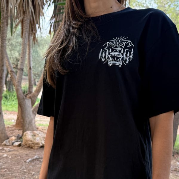 Camiseta oversize camper negra