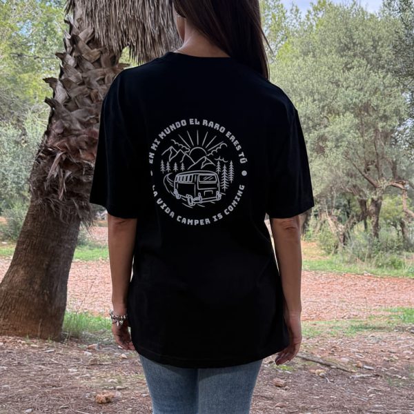 Camiseta oversize camper negra