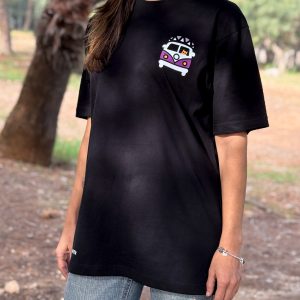 Camiseta oversize camper negra